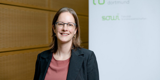 Portrait Prof. Dr. Dorothee Gronostay Portrait Prof. Dr. Dorothee Gronostay