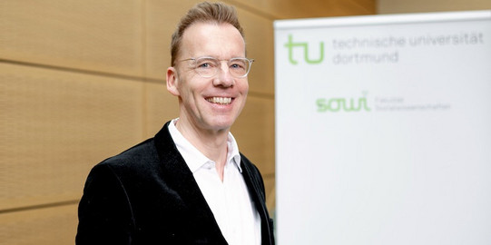 Portrait Prof. Dr. Uwe Wilkesmann Portrait Prof. Dr. Uwe Wilkesmann