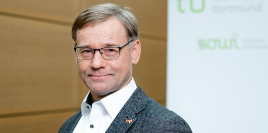 Portrait Prof. Dr. Ludger Basten Portrait Prof. Dr. Ludger Basten